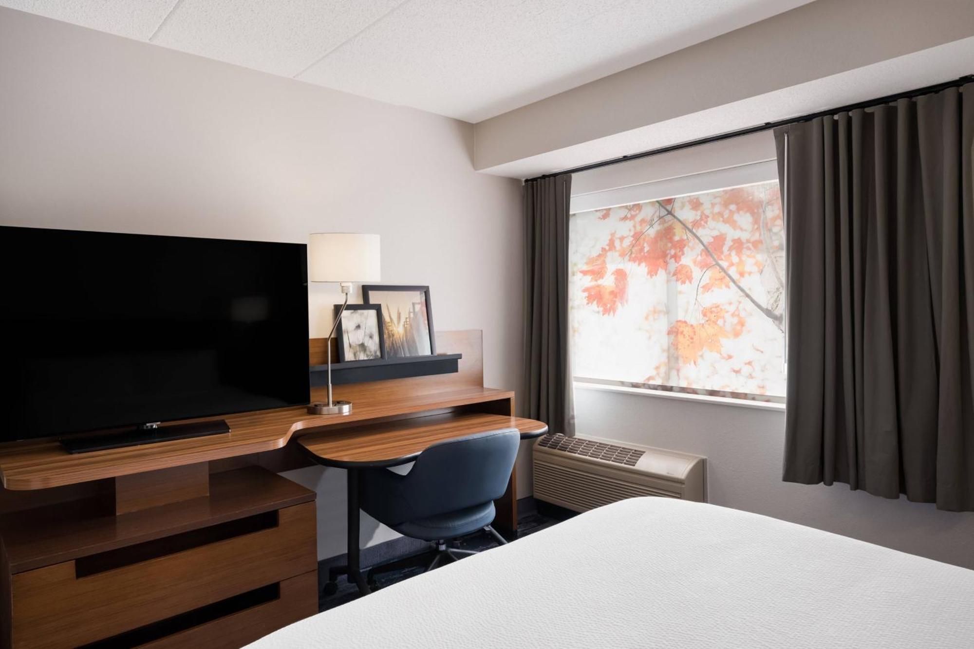 Fairfield By Marriott Hotel