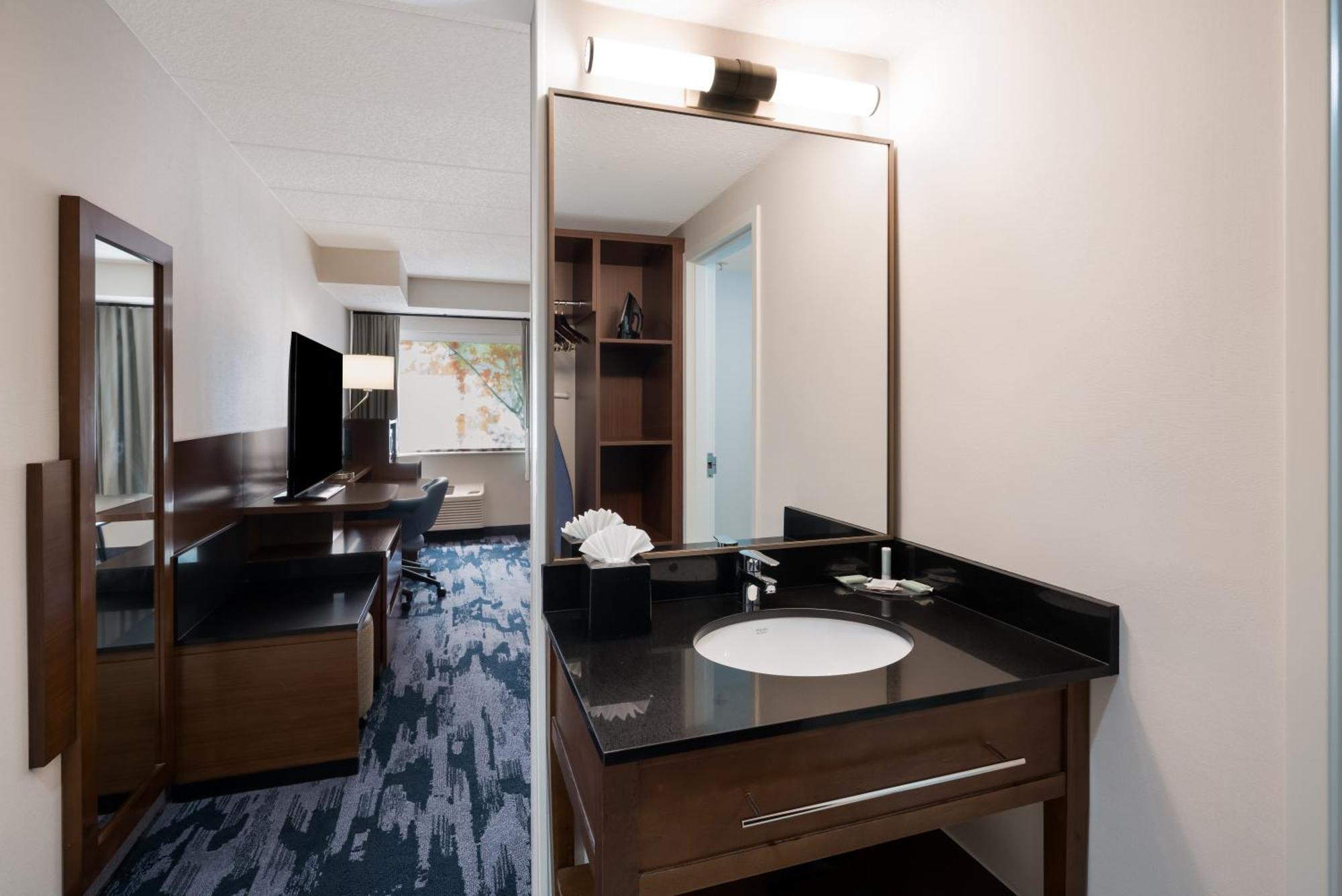 Hotel Fairfield By Marriott Amesbury