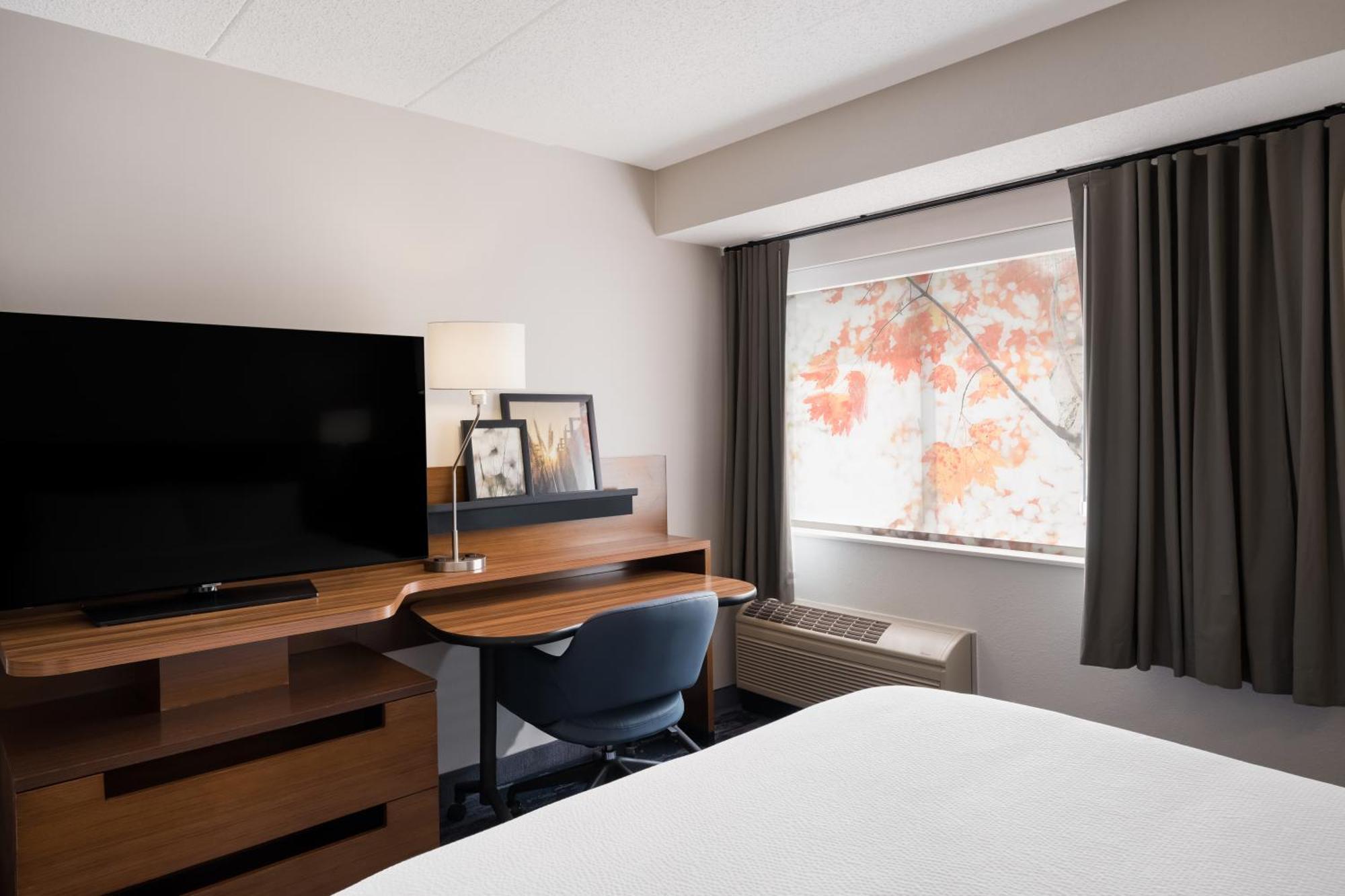 Fairfield By Marriott 3*