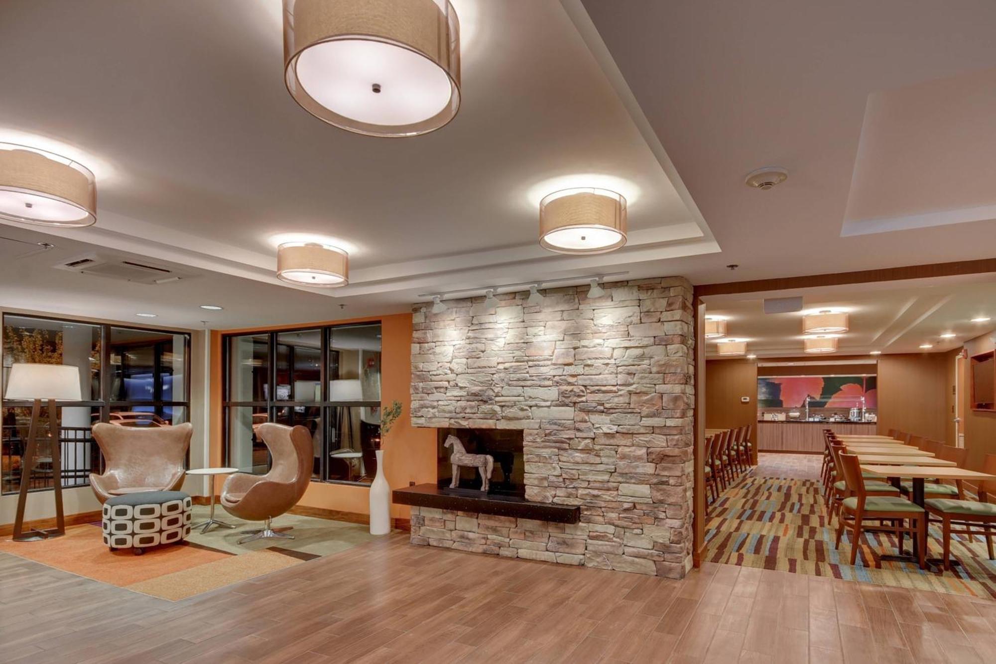 Hotel Fairfield By Marriott